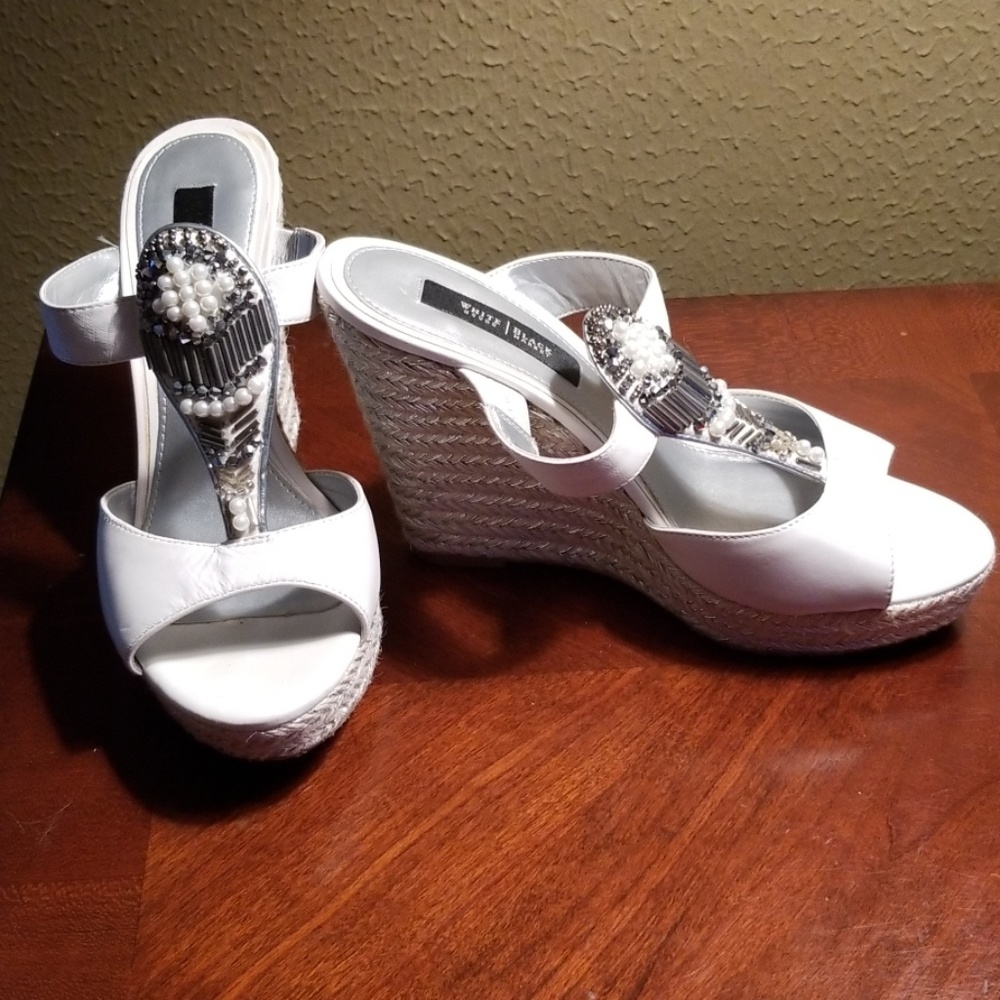 WHBM white leather slip on wedge sandals